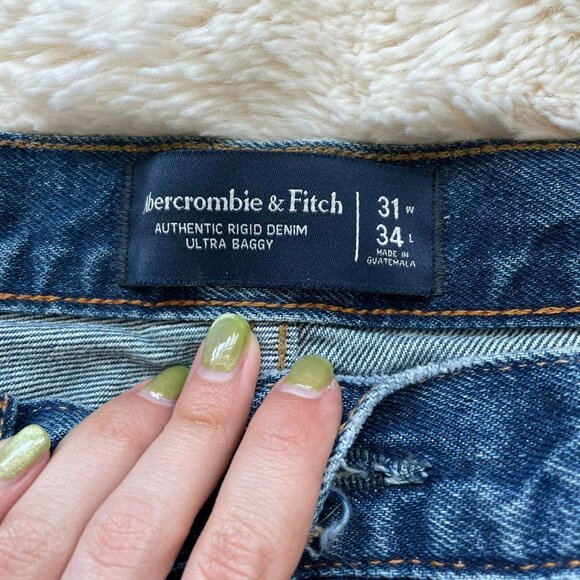 Men's Abercrombie & Fitch Ultra-Baggy Jeans - Picture 4 of 4